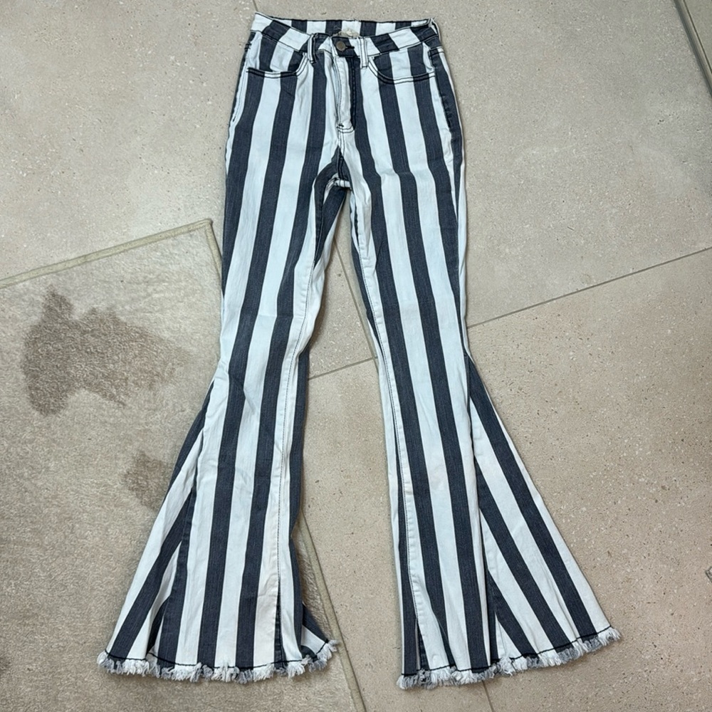 Striped Flares from Altar’d State